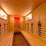 Luxury In Belvedere Club