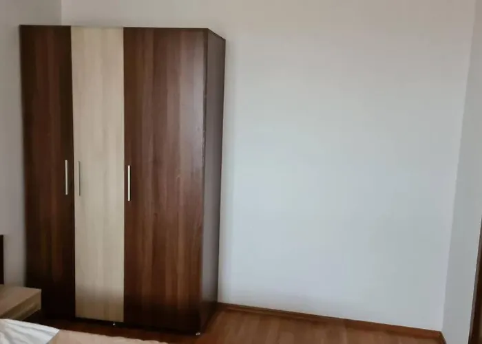 Luxury In Belvedere Club Apartment