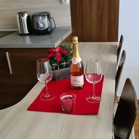 Luxury In Belvedere Club Apartment